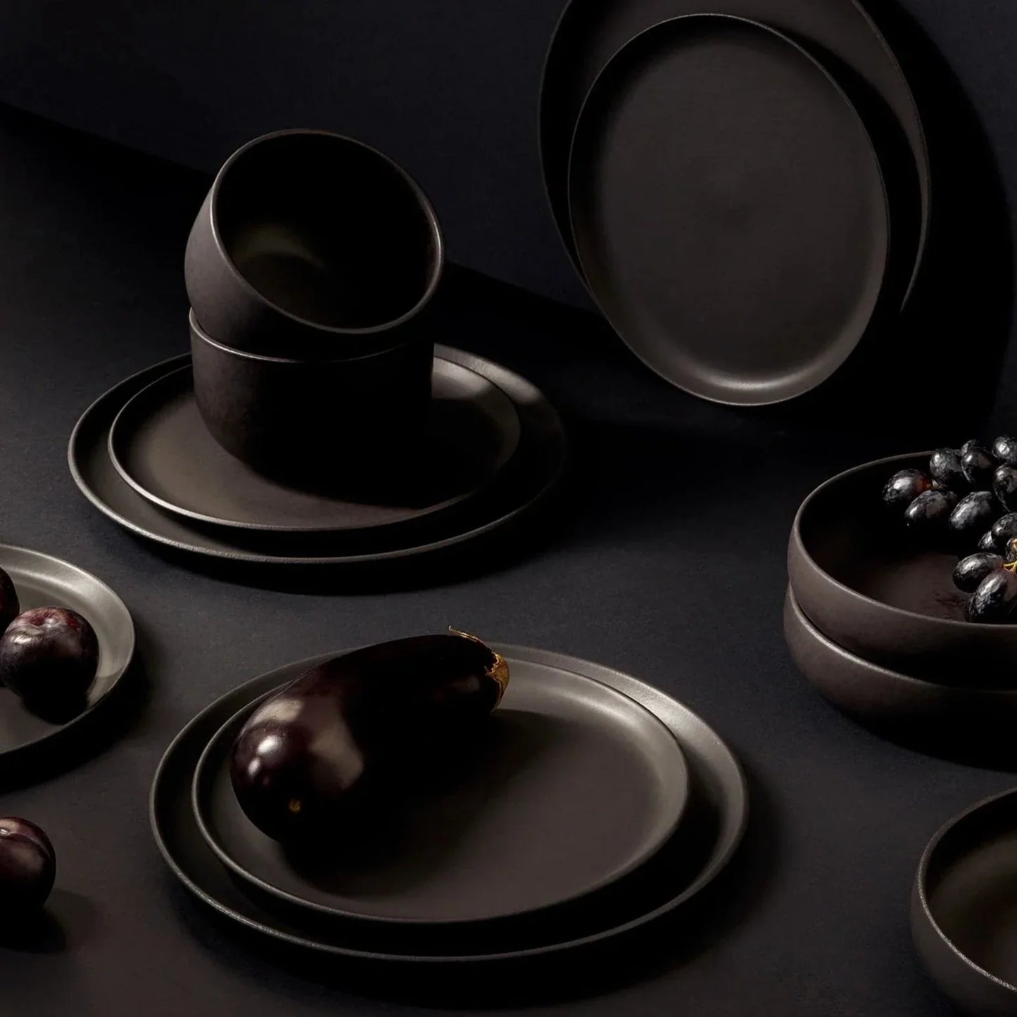 12 Piece Dinnerware set